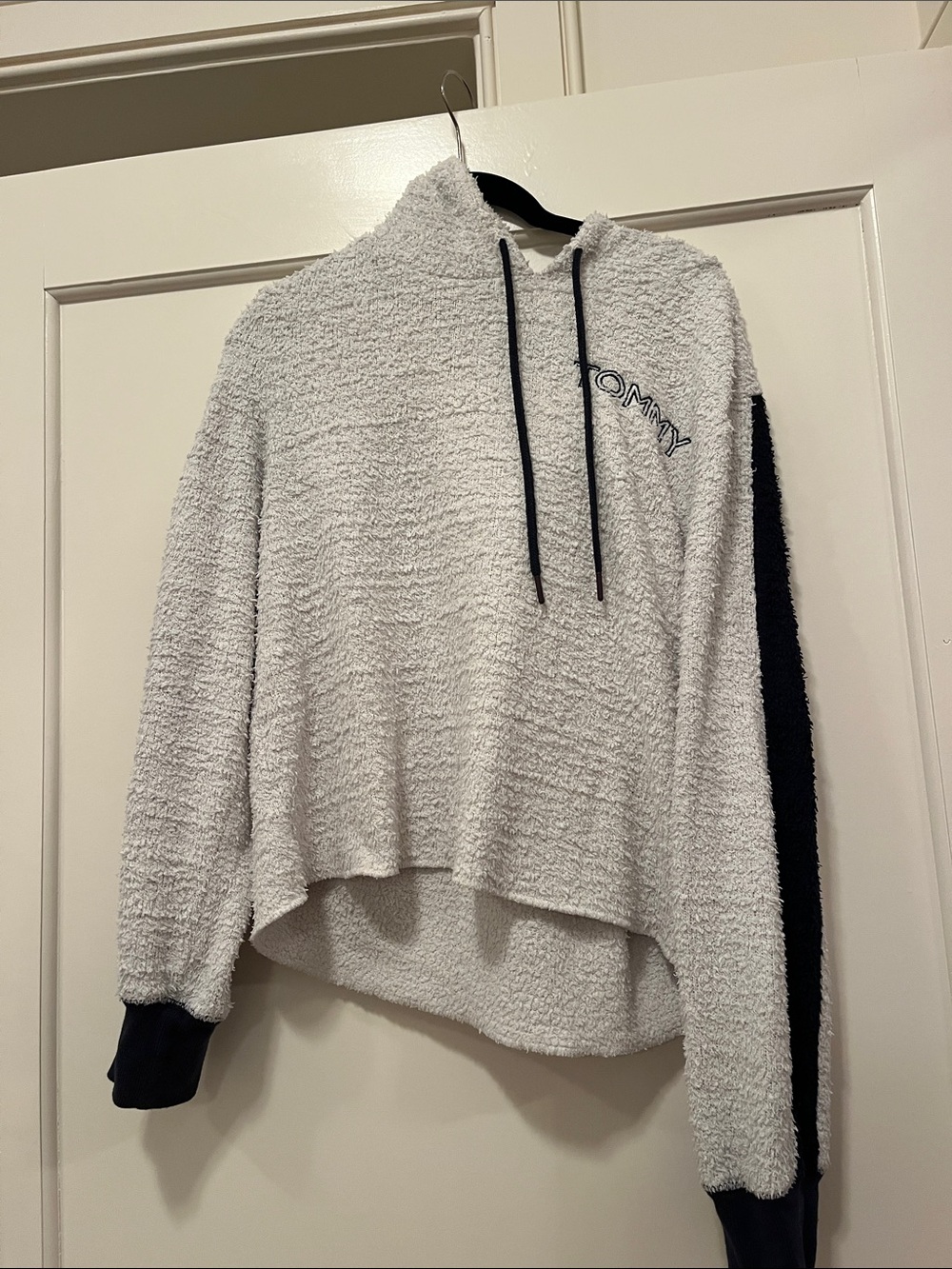 Tommy Hilfiger White Plush Hoodie with Navy Sleeve Stripe